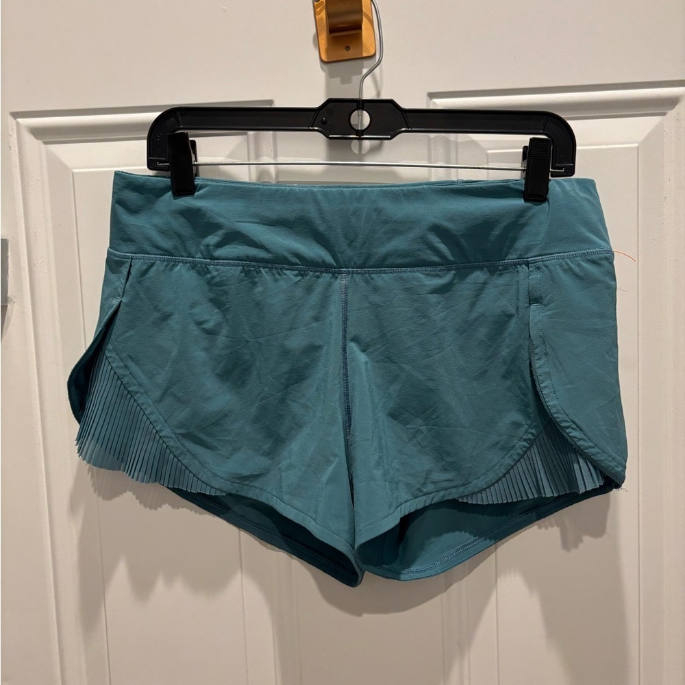 Lululemon Play Off The Pleats Short 3"
Sea Green - Picture 4 of 7